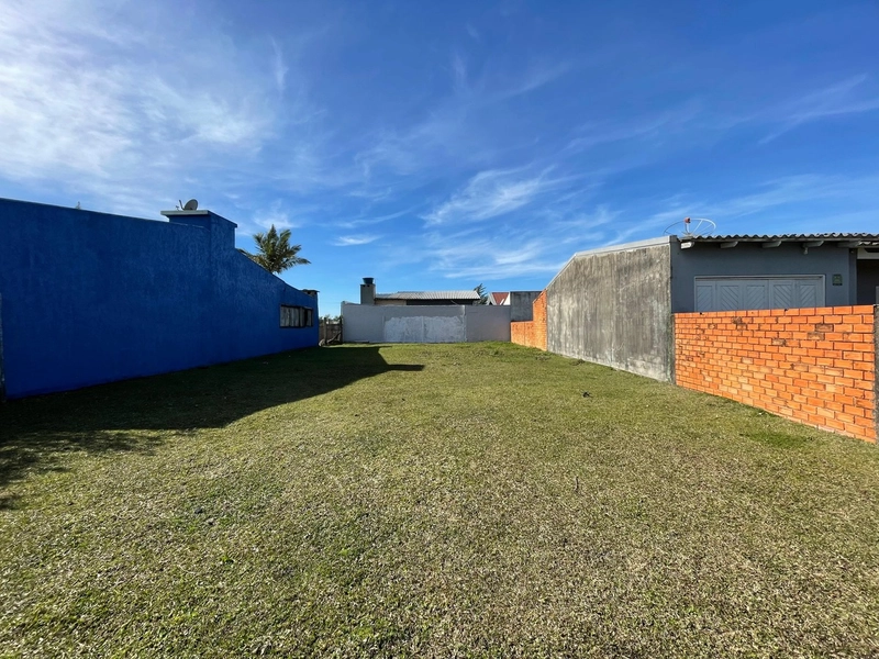 Terreno à venda em Atlântida Sul!: 2ª foto da galeria de imagens do imóvel