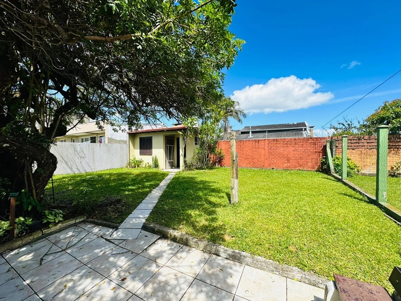 CASA A VENDA EM ATLÂNTIDA SUL: 11ª foto da galeria de imagens do imóvel