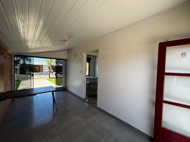 CASA À VENDA EM ATLÂNTIDA SUL: 6ª foto da galeria de imagens do imóvel