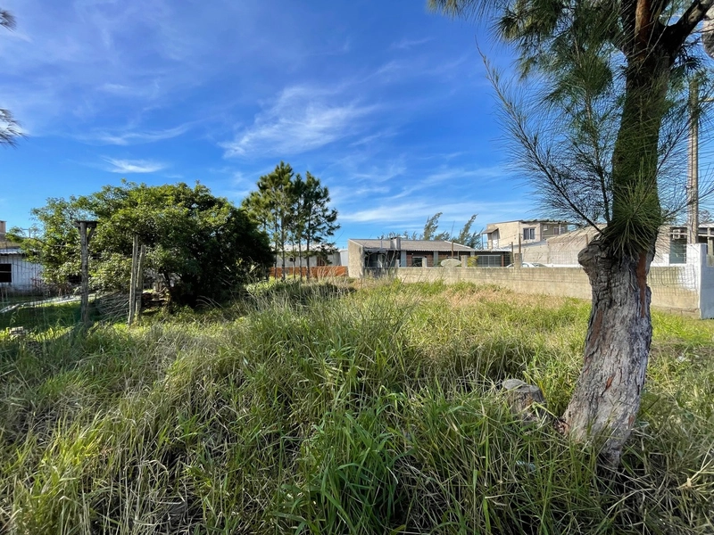 Terreno à venda em Atlântida Sul!: 3ª foto da galeria de imagens do imóvel