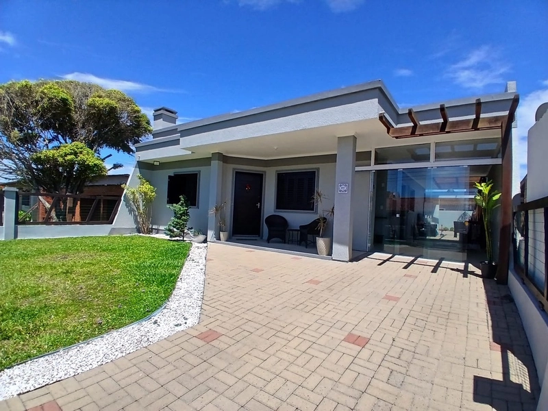 Casa à venda em Xangri-Lá!: 3ª foto da galeria de imagens do imóvel