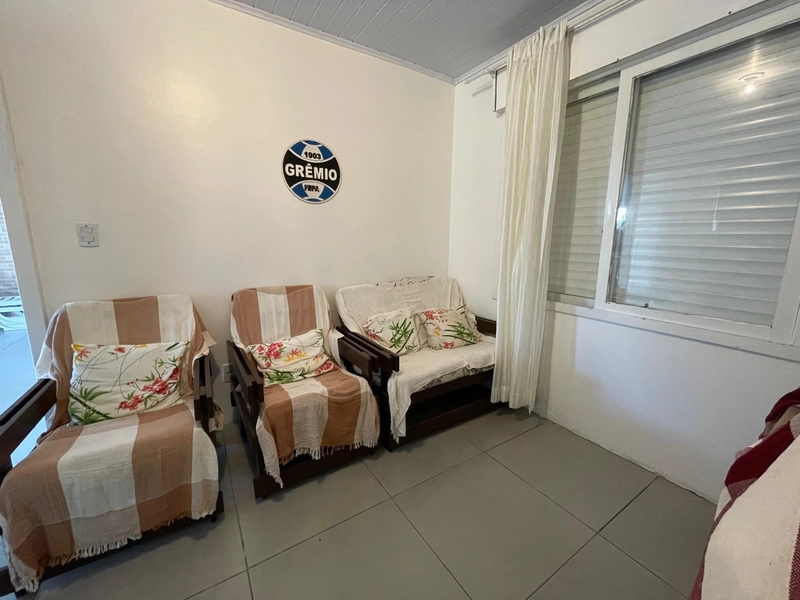 CASA A VENDA EM AVENIDA NA PRAIA DE ATLÂNTIDA SUL!: 3ª foto da galeria de imagens do imóvel