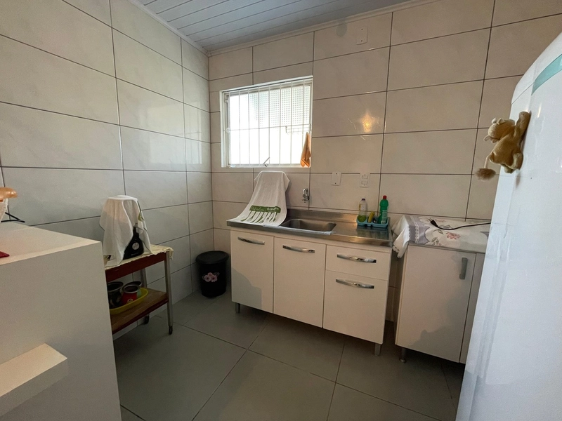 CASA A VENDA EM AVENIDA NA PRAIA DE ATLÂNTIDA SUL!: 4ª foto da galeria de imagens do imóvel