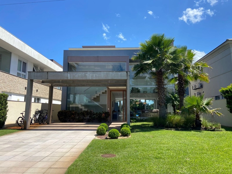 Sobrado à venda no condomínio Bosques de Atlântida!: 1ª foto da galeria de imagens do imóvel
