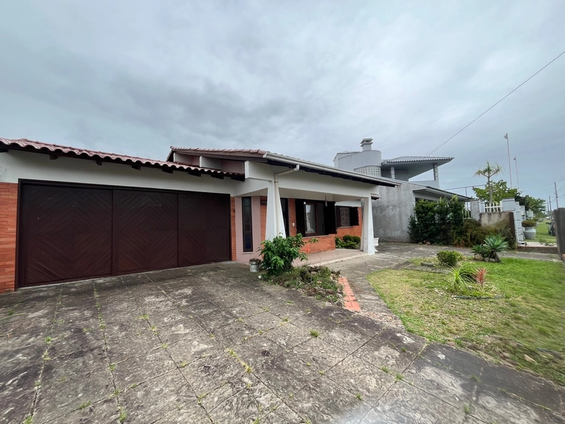 Casa à venda em Atlântida!: 1ª foto da galeria de imagens do imóvel