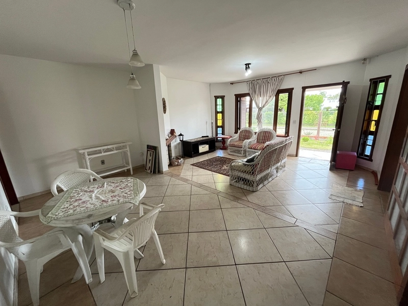 Casa à venda em Atlântida!: 6ª foto da galeria de imagens do imóvel