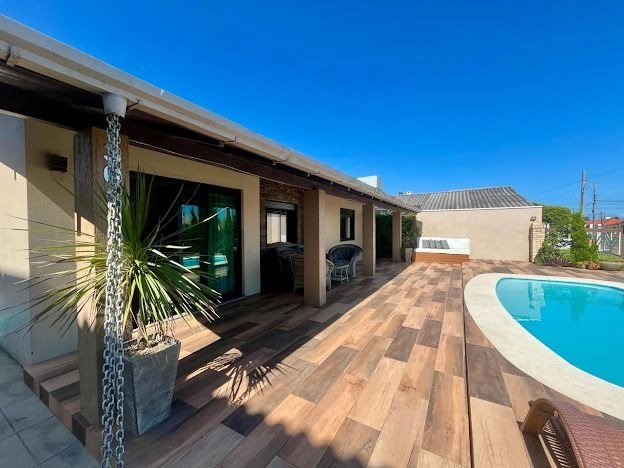 Casa com 170m², 4 dormitórios, 2 suítes, Arpoador em Xangri-Lá!: 1ª foto da galeria de imagens do imóvel