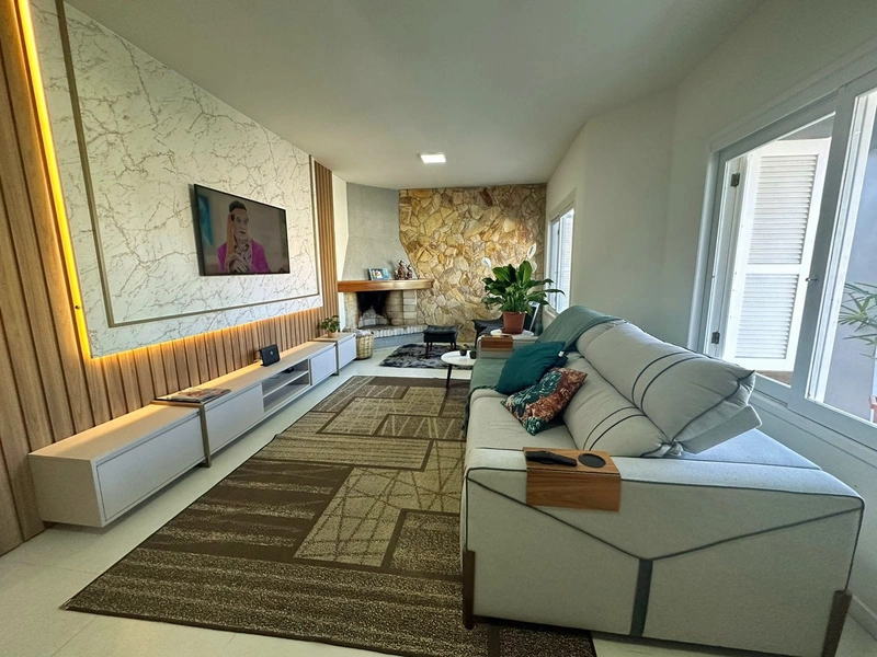 Casa à venda em Xangri-Lá!: 2ª foto da galeria de imagens do imóvel