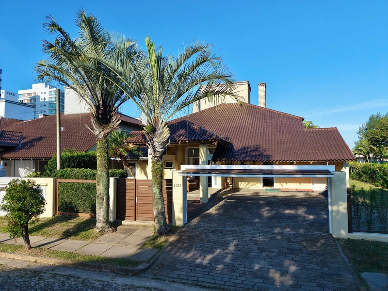 Casa à venda em Atlântida!: 1ª foto da galeria de imagens do imóvel