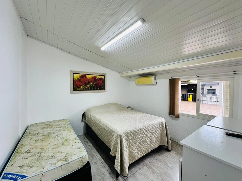 Casa à venda em Atlandida Sul: 11ª foto da galeria de imagens do imóvel