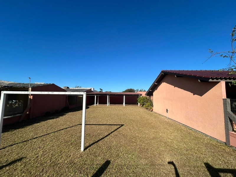 CASA A 450 METROS DO MAR, COM 2 TERRENOS!: 21ª foto da galeria de imagens do imóvel