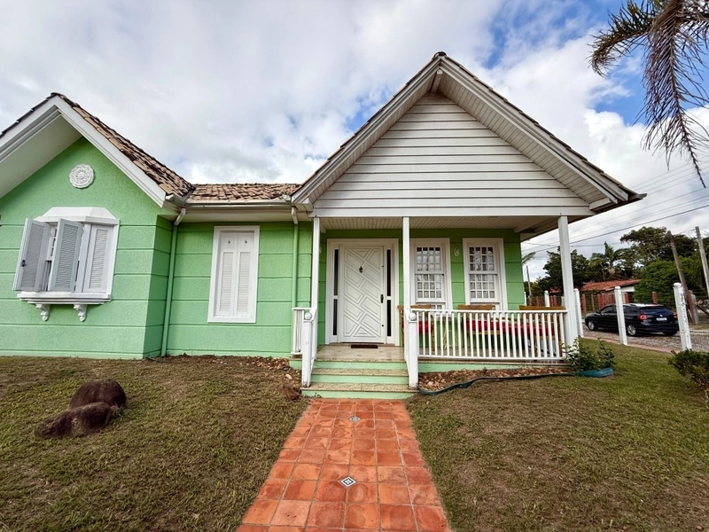 Casa à venda em Atlântida!: 3ª foto da galeria de imagens do imóvel