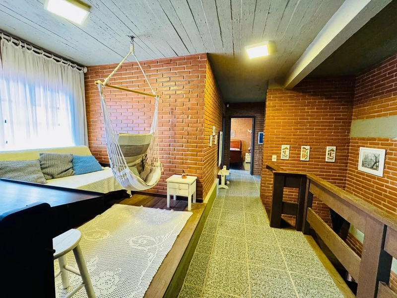 Casa á venda em Xangri-Lá com dois terrenos!: 2ª foto da galeria de imagens do imóvel