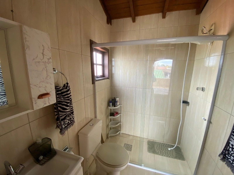 CASA À VENDA EM ATLÂNTIDA SUL!: 10ª foto da galeria de imagens do imóvel