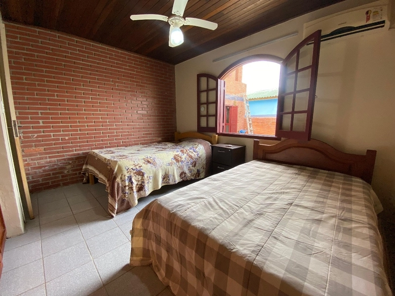 CASA À VENDA EM ATLÂNTIDA SUL!: 5ª foto da galeria de imagens do imóvel