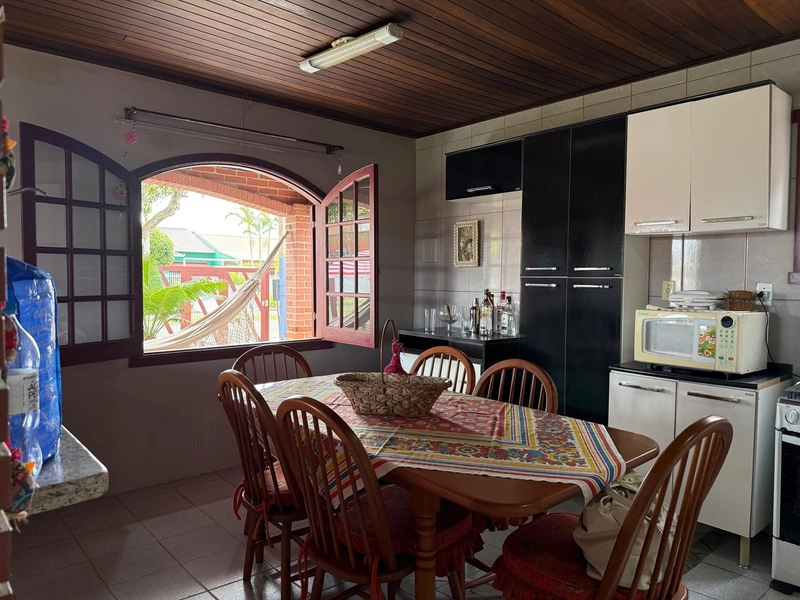 CASA À VENDA EM ATLÂNTIDA SUL!: 5ª foto da galeria de imagens do imóvel