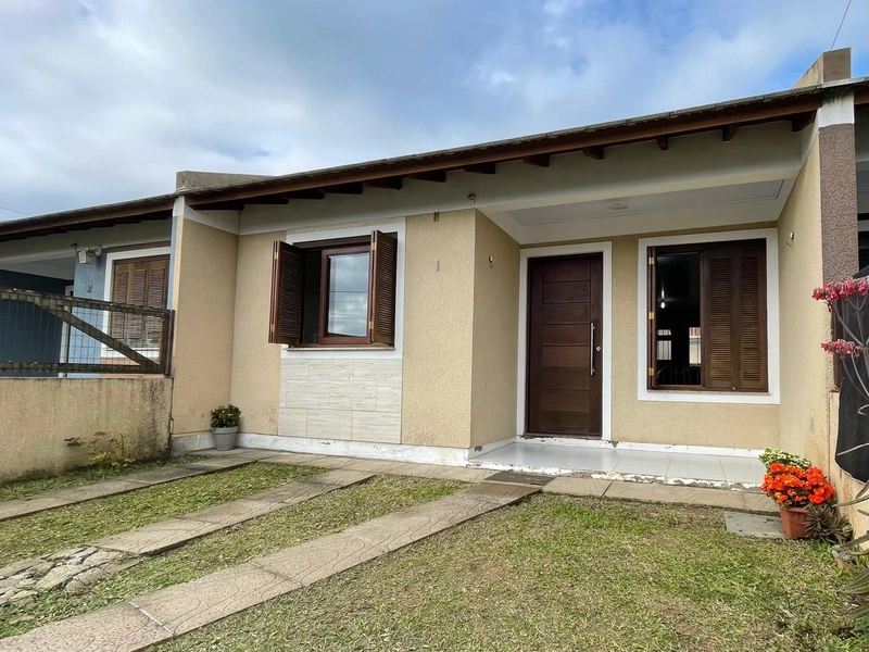 Casa à venda em Atlântida Sul!: 1ª foto da galeria de imagens do imóvel