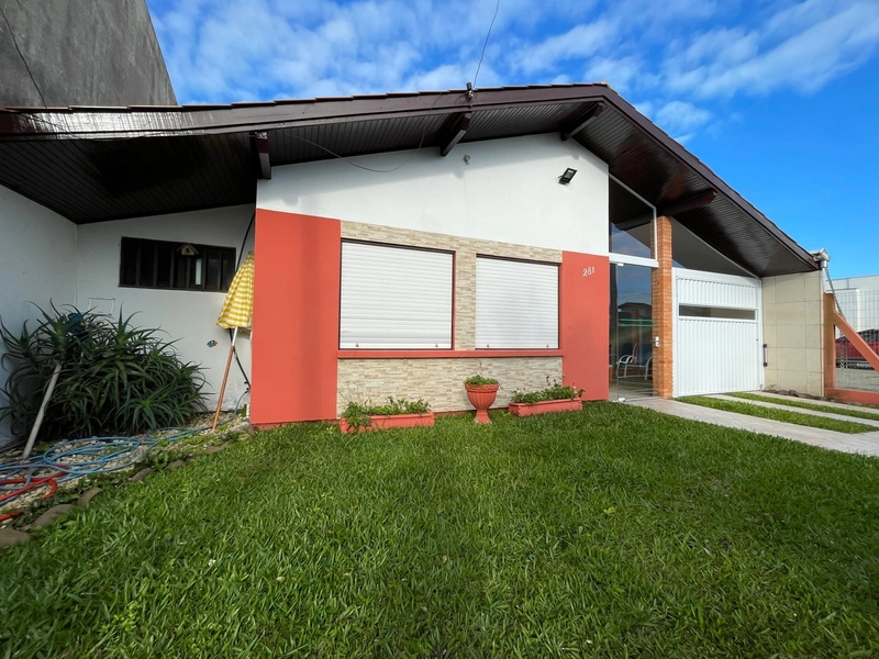 Casa a Venda em Atlantida Sul !: 2ª foto da galeria de imagens do imóvel