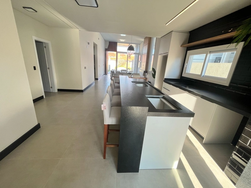 Casa 01 Quadra do Mar em Xangri-lá: 9ª foto da galeria de imagens do imóvel