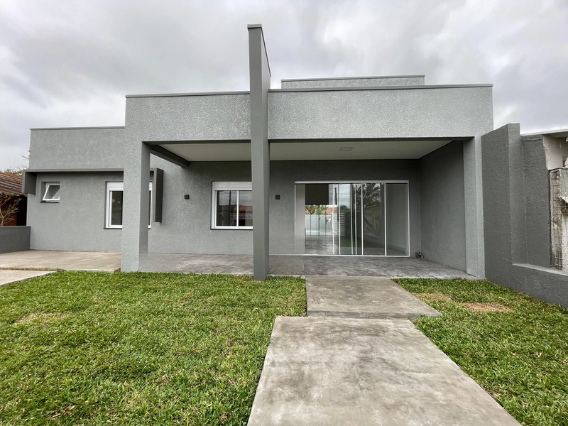 Casa à venda em Atlântida Sul!: 2ª foto da galeria de imagens do imóvel