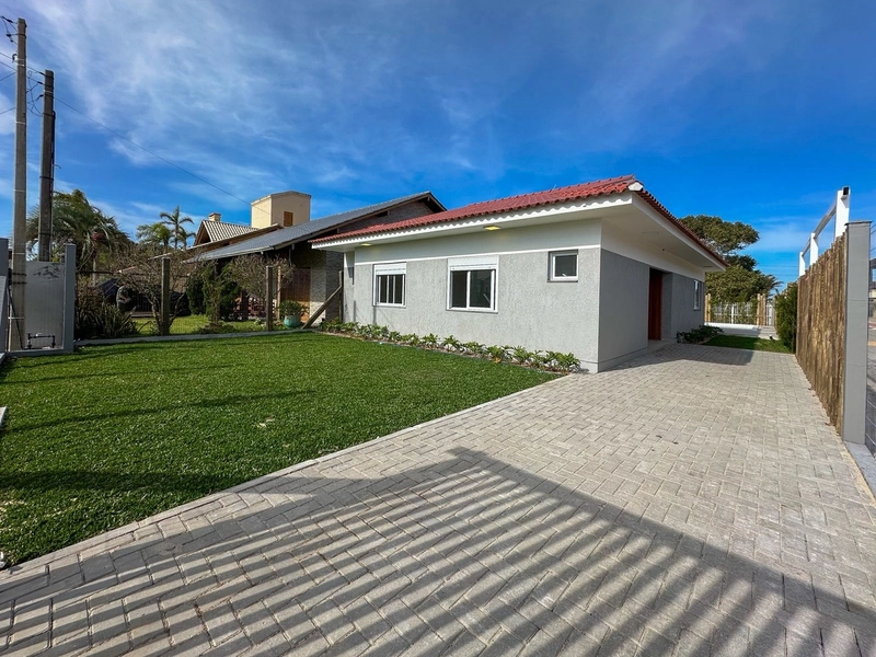 Casa à venda em Xangri-Lá!: 1ª foto da galeria de imagens do imóvel