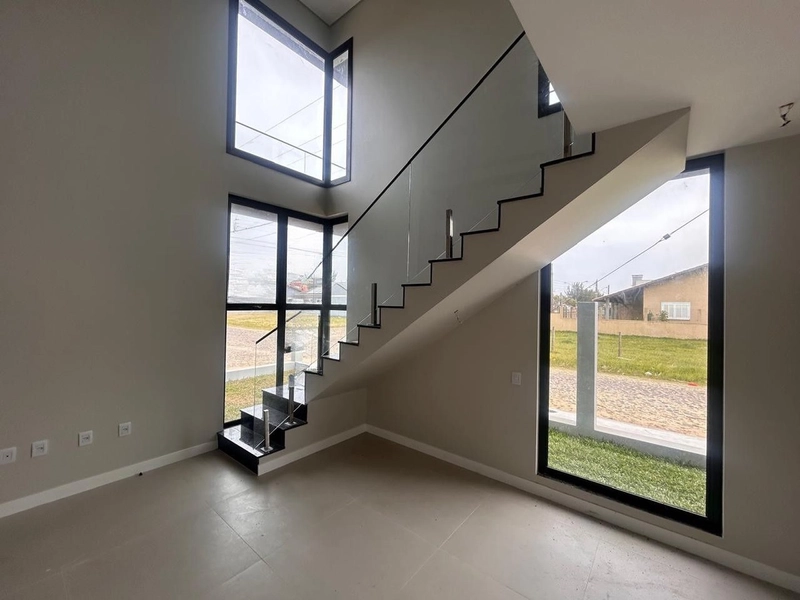 Sobrado à venda em Atlântida Sul: 7ª foto da galeria de imagens do imóvel