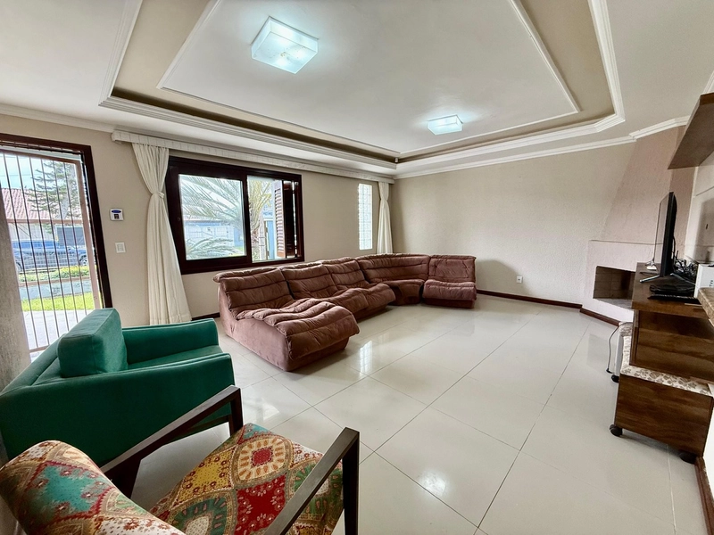 Casa com 02 terrenos à venda em Atlântida Sul!: 5ª foto da galeria de imagens do imóvel