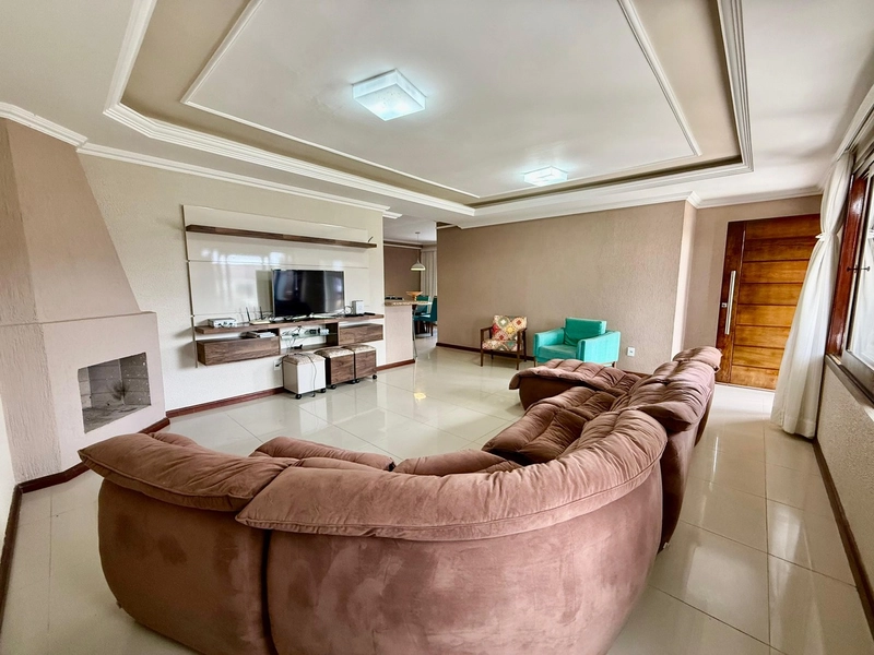 Casa com 02 terrenos à venda em Atlântida Sul!: 6ª foto da galeria de imagens do imóvel