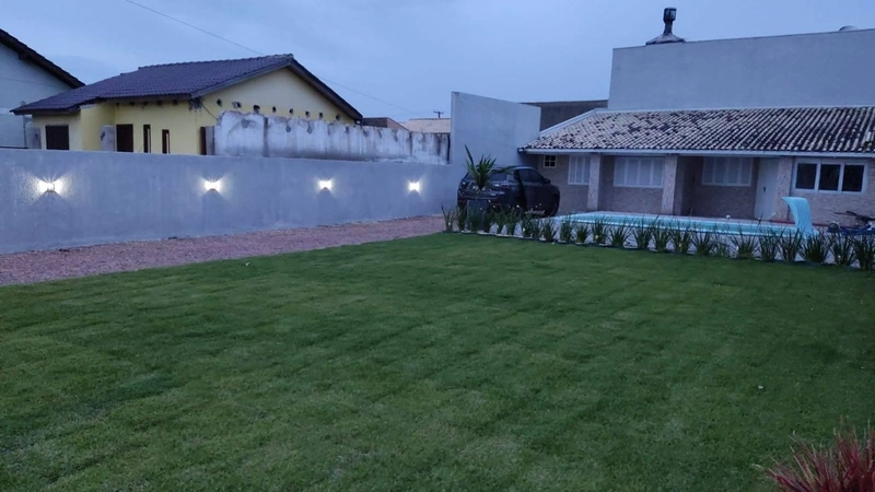 Casa à venda em Imbé: 2ª foto da galeria de imagens do imóvel