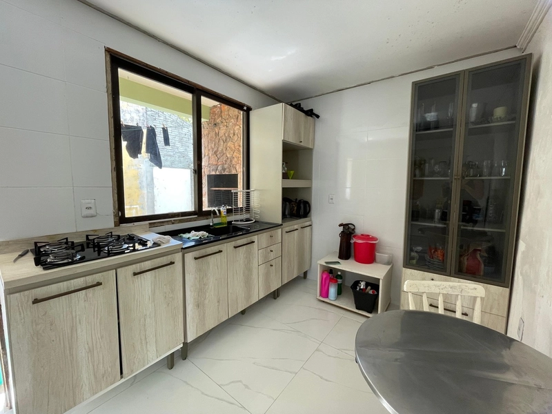 CASA À VENDA EM ATLANTIDA SUL: 5ª foto da galeria de imagens do imóvel