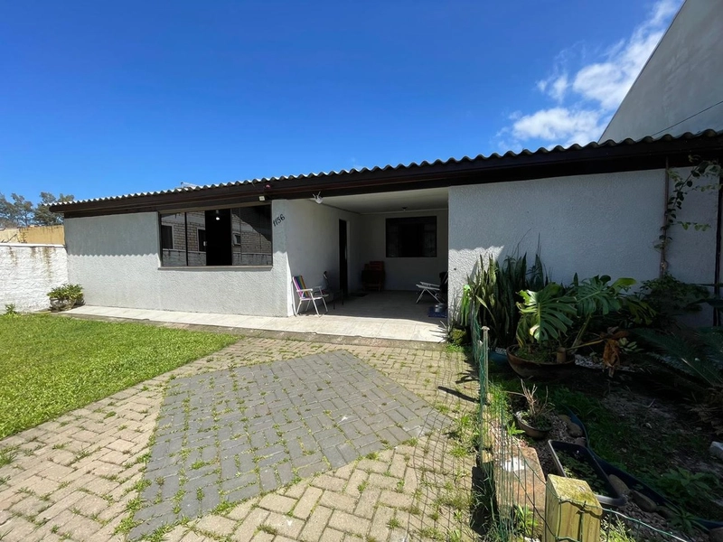 Casa à venda em Atlântida Sul!: 2ª foto da galeria de imagens do imóvel