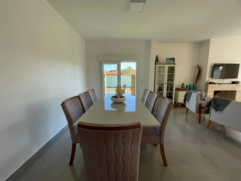 Casa a Venda em Rainha do Mar!: 5ª foto da galeria de imagens do imóvel