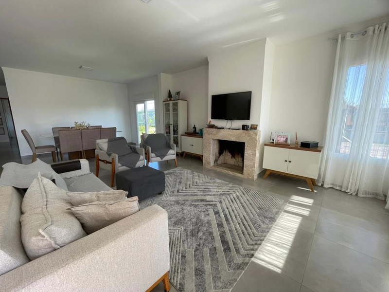 Casa a Venda em Rainha do Mar!: 2ª foto da galeria de imagens do imóvel