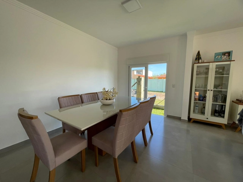 Casa a Venda em Rainha do Mar!: 4ª foto da galeria de imagens do imóvel