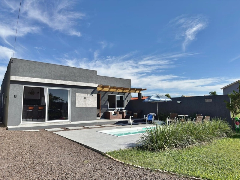 Casa a Venda em Rainha do Mar!