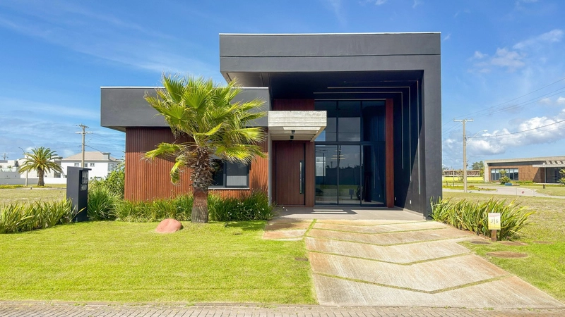 Casa em Condomínio Beira Mar em Curumim!: 1ª foto da galeria de imagens do imóvel