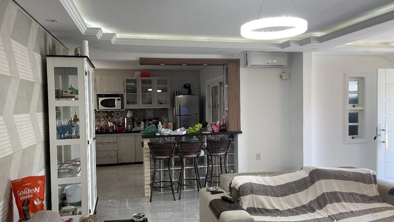 Casa com piscina à venda no centro de Imbé!: 4ª foto da galeria de imagens do imóvel