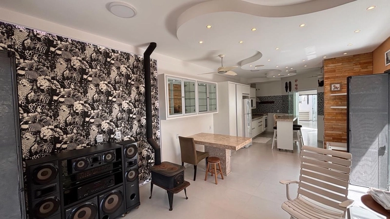 Casa no centro de Imbé!: 5ª foto da galeria de imagens do imóvel