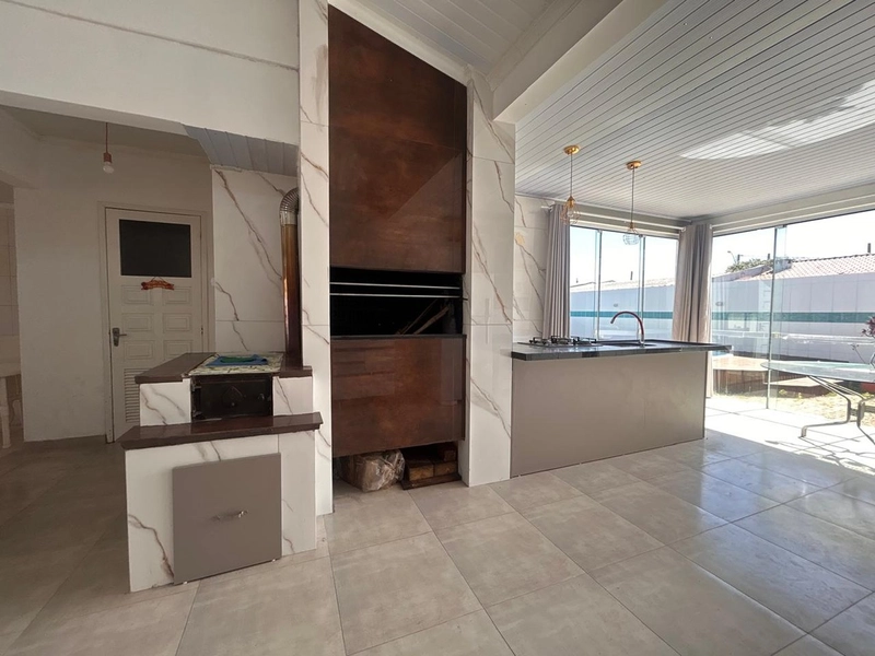 Casa a poucos metros do mar em Atlântida Sul!: 7ª foto da galeria de imagens do imóvel