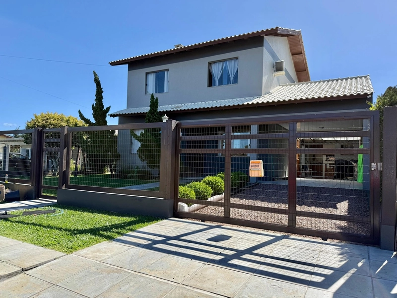 Sobrado em Rainha do Mar!: 2ª foto da galeria de imagens do imóvel