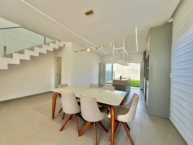 SOBRADO À VENDA EM CAPÃO DA CANOA !: 5ª foto da galeria de imagens do imóvel