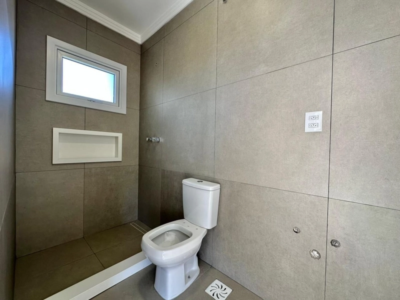 SOBRADO À VENDA EM CAPÃO DA CANOA !: 22ª foto da galeria de imagens do imóvel