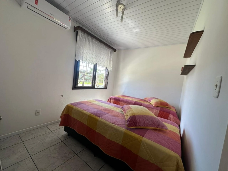 Casa em bairro Atlântida Sul!: 5ª foto da galeria de imagens do imóvel