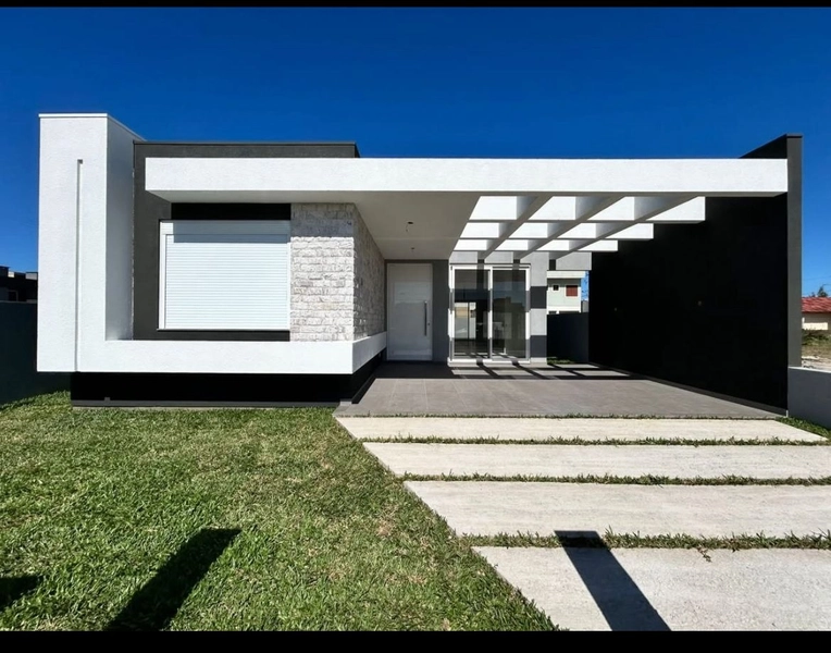 Casa em Atlantida Sul!