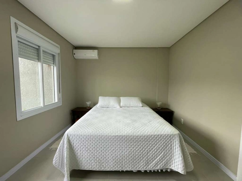 Casa em Atlântida Sul: 13ª foto da galeria de imagens do imóvel