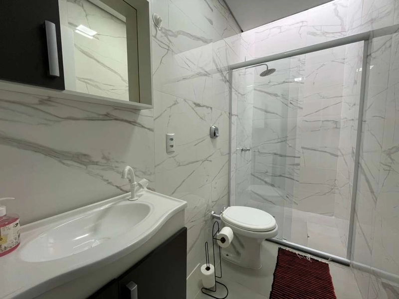 Casa em Atlântida Sul: 15ª foto da galeria de imagens do imóvel