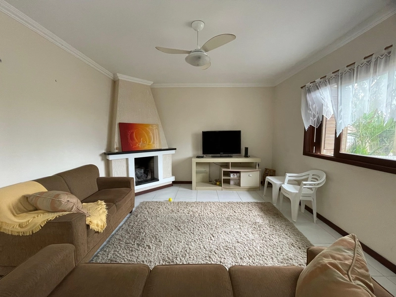 Casa à venda em Atlântida Sul!: 5ª foto da galeria de imagens do imóvel