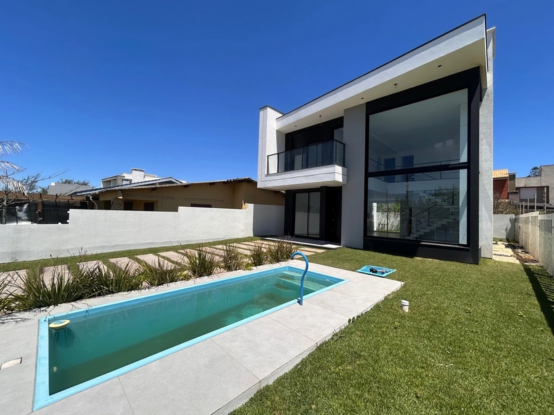 Sobrado em Xangrilá!: 2ª foto da galeria de imagens do imóvel