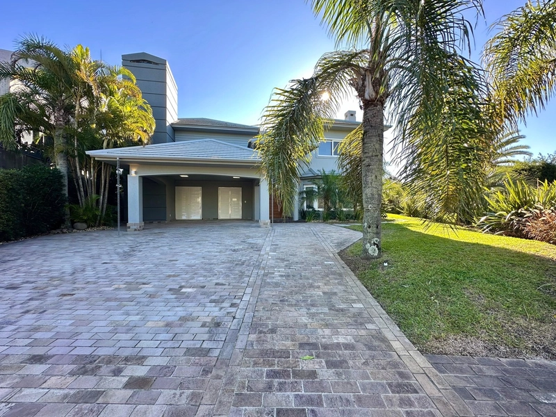 SOBRADO À VENDA NO CONDOMÍNIO  ATLÂNTIDA ILHAS PARK: 1ª foto da galeria de imagens do imóvel