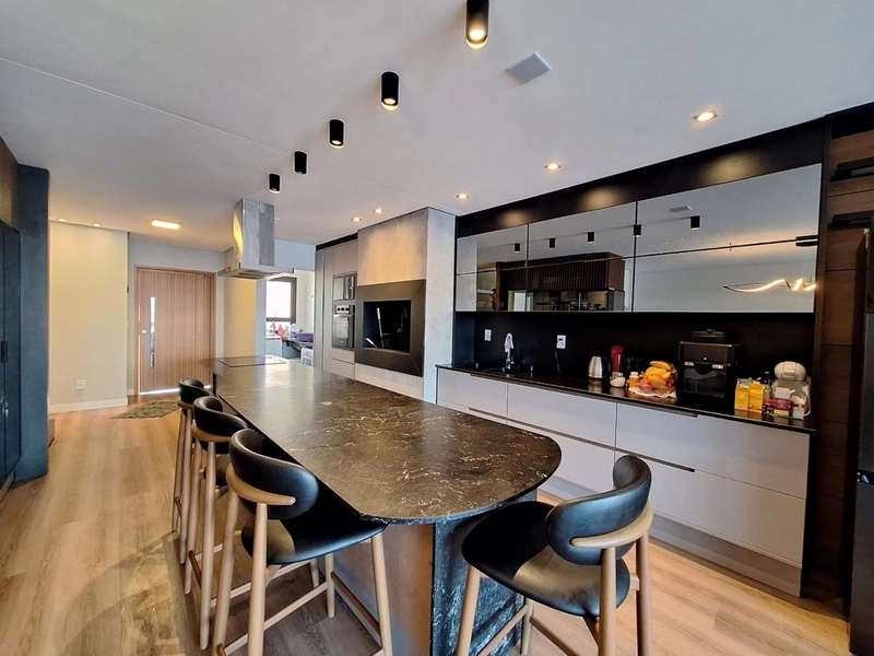 Sobrado em Xangrilá: 6ª foto da galeria de imagens do imóvel